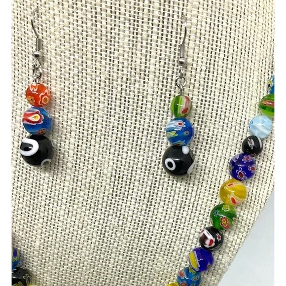 Multi Color Murano Glass Necklace, Earrings & Bracelet Set - Picture 5 of 6